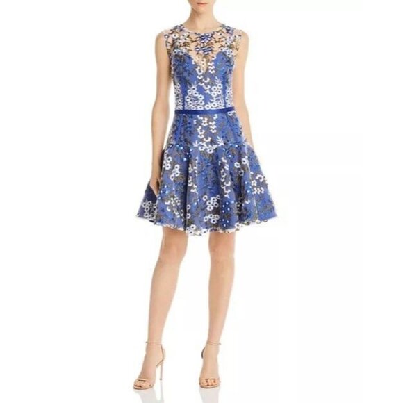 NWT $498 BRONX & BANCO Blue & White Floral Embroidered Mesh Cocktail Dress S 4
